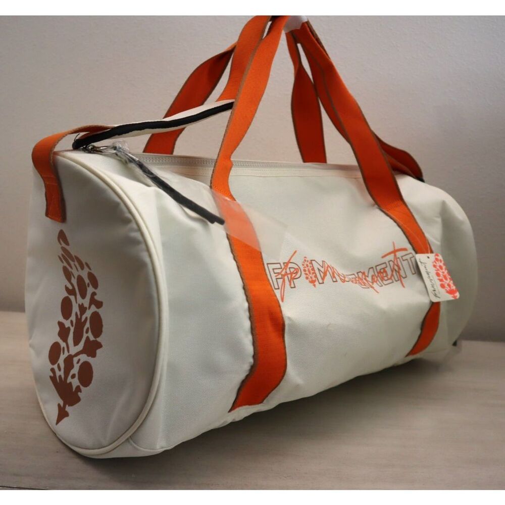 Free People Movement-Free People (99836090) O/S Taupe Good Sport Duffle Bag*RARE - Picture 9 of 12